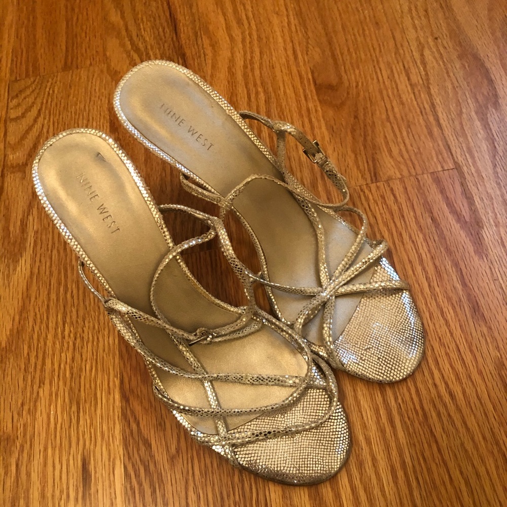 Size 8M Nine West sparkly strappy dress sandals